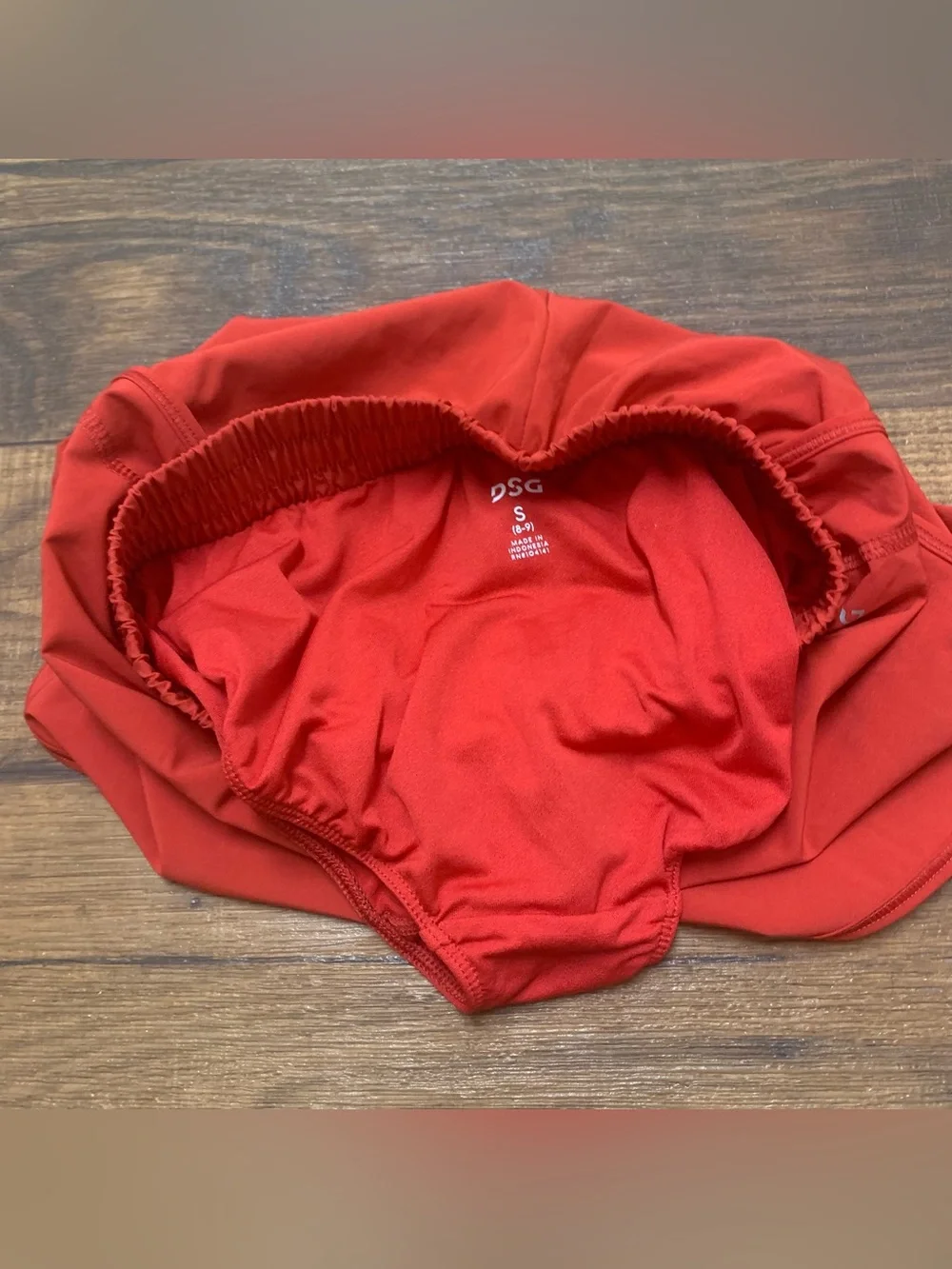 DSG Girls Solid Red Mid Rise Athletic Stride Shorts Size S 8-9 Built In Brief